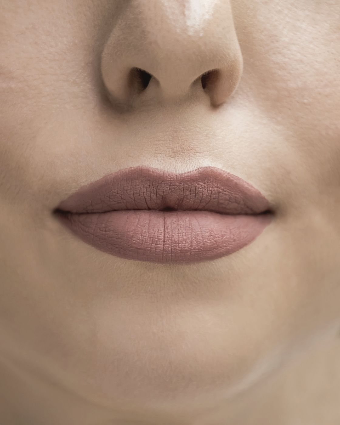 Lippen in natürlichem Farbton